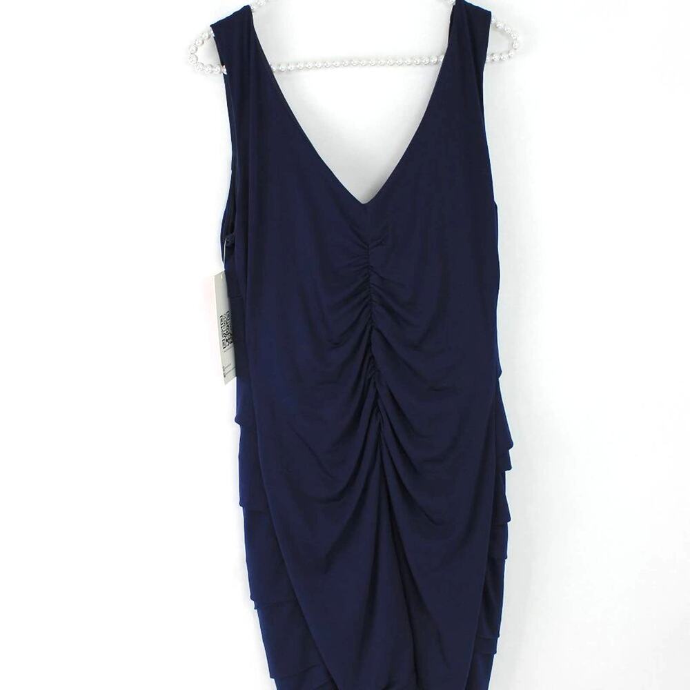 Emerald Sundae Women's Navy Blue Bodycon Bandage Dress - Picture 3 of 7